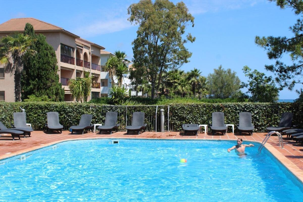 Bord de mer, pieds dans l'eau, vue panoramique Villa San-Nicolao Buitenkant foto